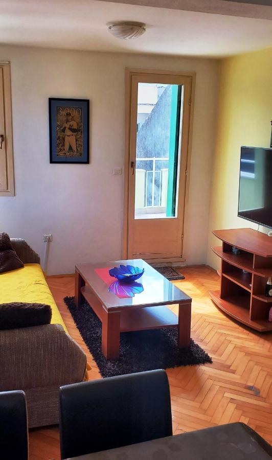 Zee Apartment Zára Kültér fotó